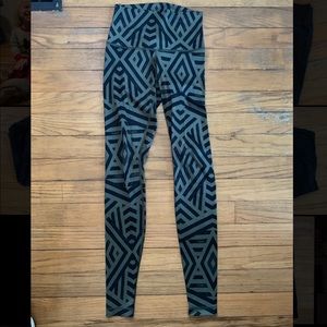 Lululemon patterned legging